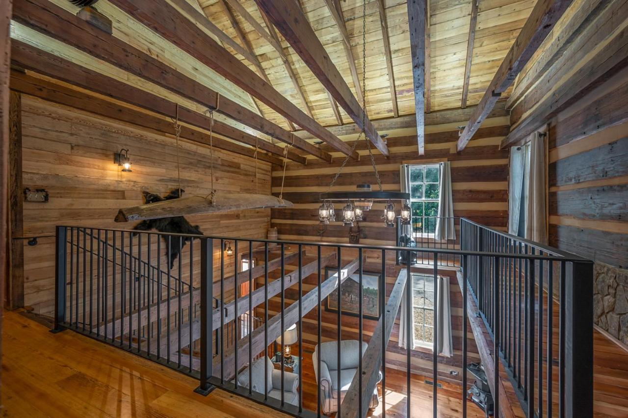Russell'S Fort At White Oak Point: Historical Cabin On Lake Lure, Luxury, Direct Lake Access!别墅 外观 照片