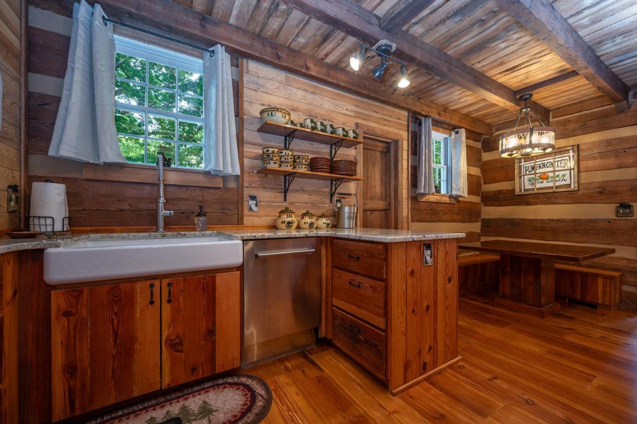 Russell'S Fort At White Oak Point: Historical Cabin On Lake Lure, Luxury, Direct Lake Access!别墅 外观 照片