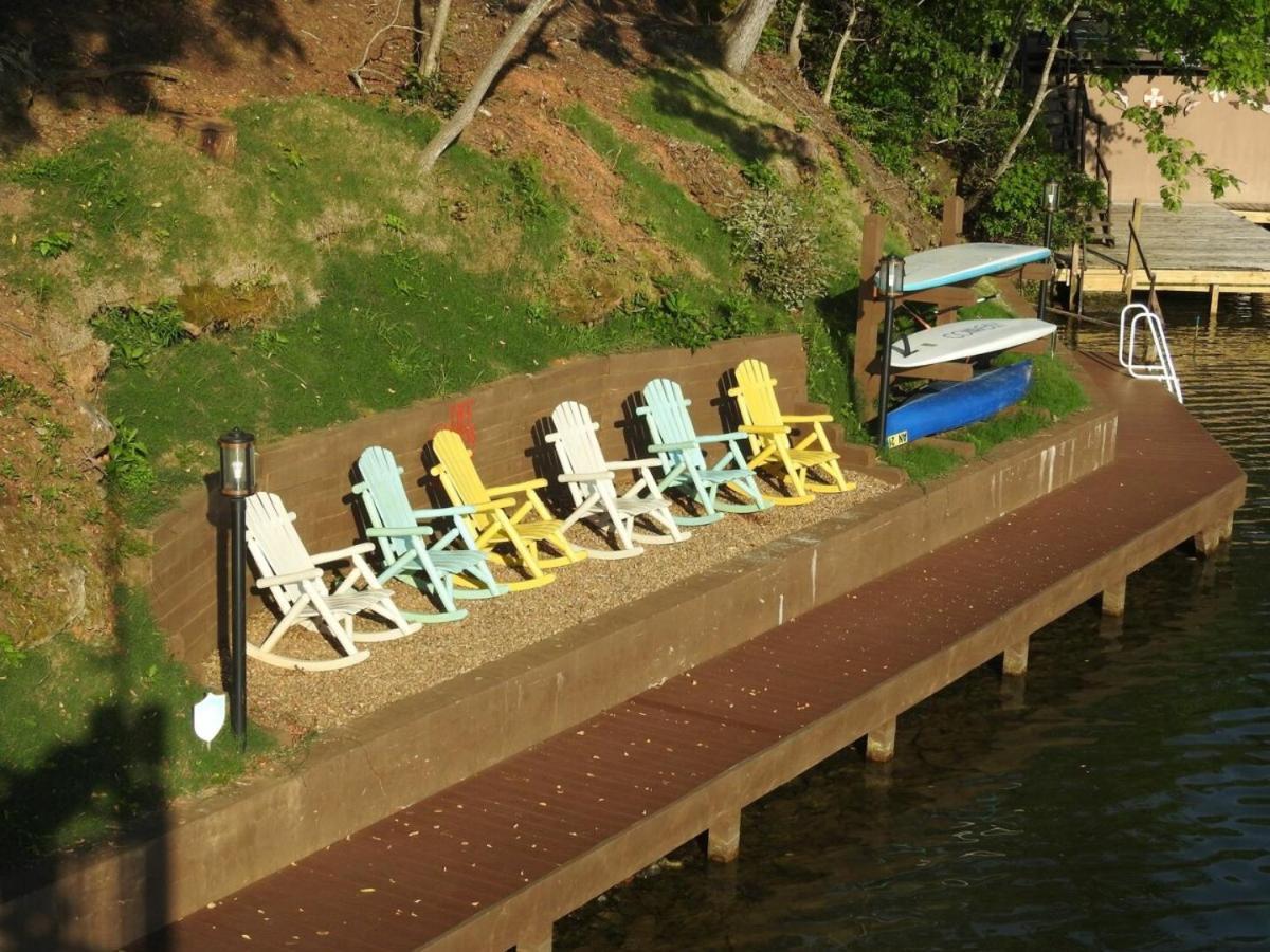 Russell'S Fort At White Oak Point: Historical Cabin On Lake Lure, Luxury, Direct Lake Access!别墅 外观 照片