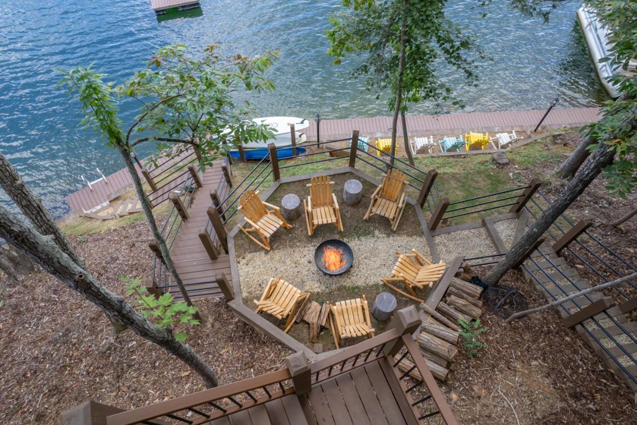 Russell'S Fort At White Oak Point: Historical Cabin On Lake Lure, Luxury, Direct Lake Access!别墅 外观 照片